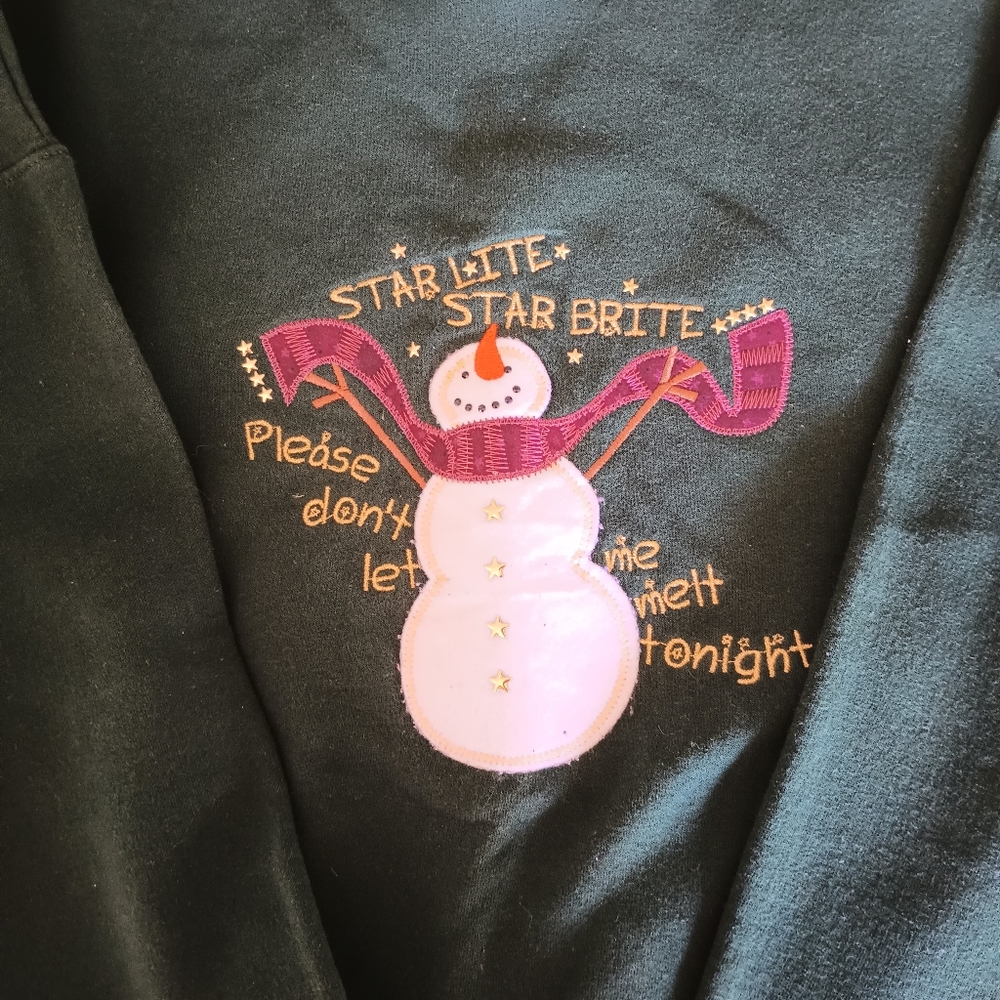 M & C Sportswear Christmas Snowman Green Sweatshirt Woman's Med